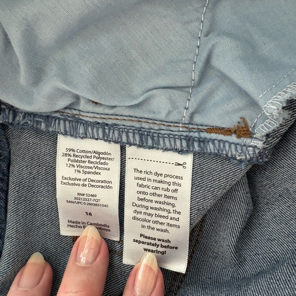 Sofia Vergara Jeans size 16 - Picture 6 of 6